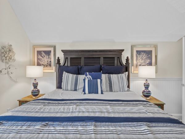 Anna Maria Island Luxury Vacation Villa West of Gulf Drive